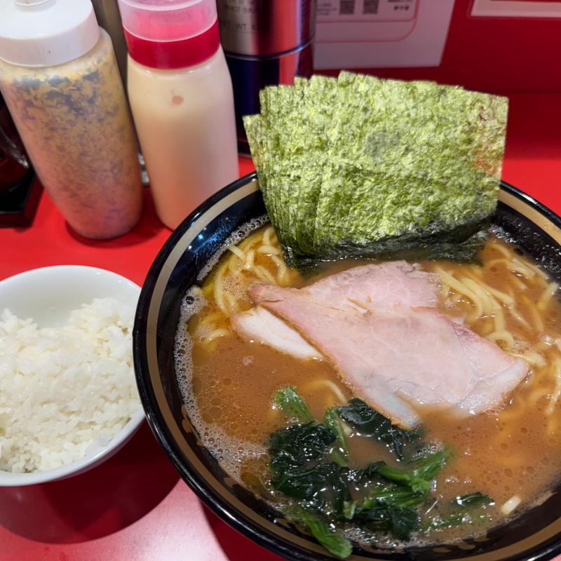 ラーメン中盛　のり増(横濱家系ラーメン 二代目野中家)