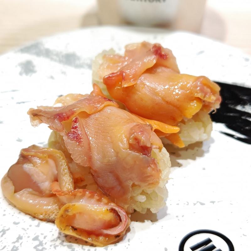 活あか貝(回転寿司みさき イオンフードスタイル港南台店)