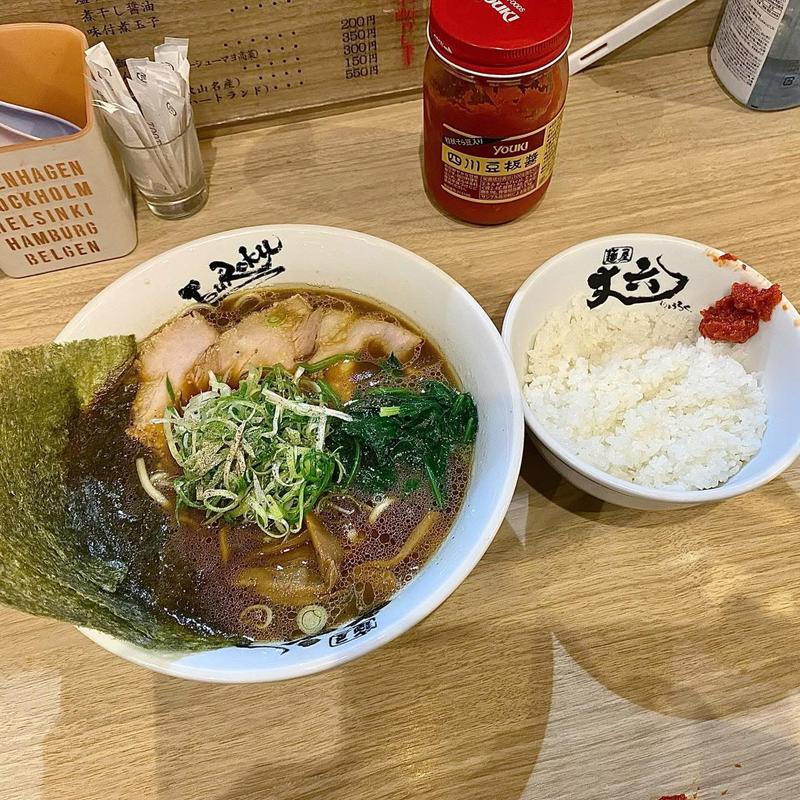 家系ラーメン ご飯付き(麺屋丈六 キーノ和歌山店)