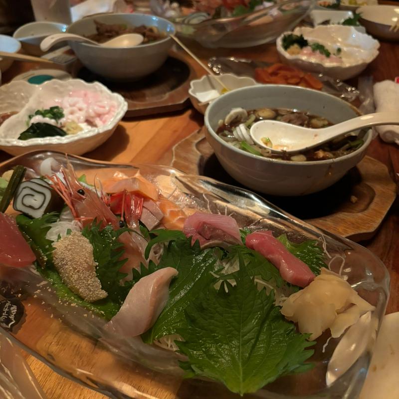 刺身盛り合わせ(金泉 )