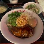 柔らか蒸し鶏の葱油醤油定食(青山シャンウェイ 銀座店)