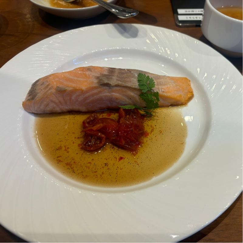 サーモンのグリル(コワーキングスペース Katsuki Cafe 東京京橋店)