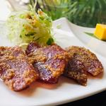 鰹の漬け（にんにく醤油だれ）_日南一本釣りカツオ炙り重