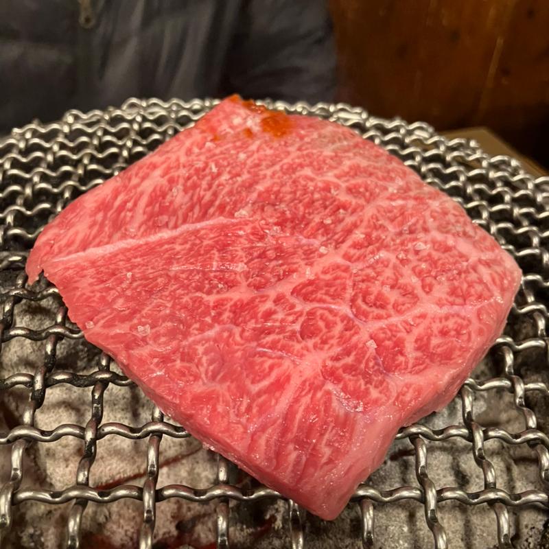 厚切塊肉（イチボ）(ホルモン青木 亀戸本店)