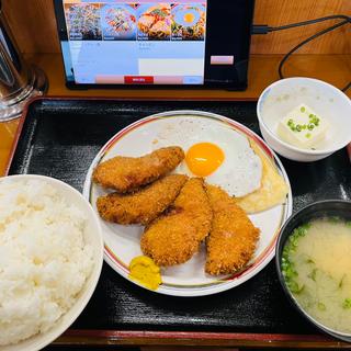 餃子カツ定食M(4個)