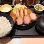 国産雪国育ち厚切りロースかつ＆極厚“レア”ヒレかつ定食(松のや ル・シーニュ府中店)