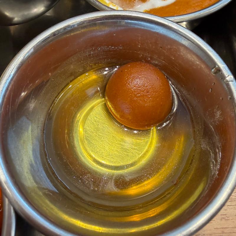 グラブジャム(インド料理 BISHNU（ビスヌ） イオン伊都店)