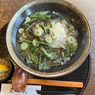 山菜蕎麦(旬処 美やま亭)