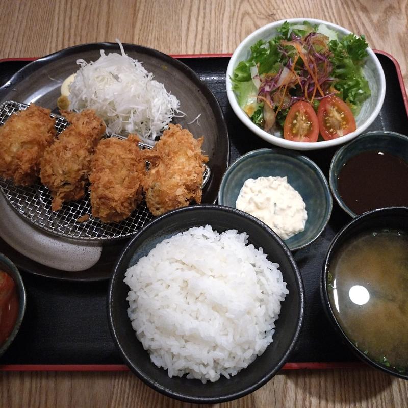カキフライ定食(Izakaya TOKI)
