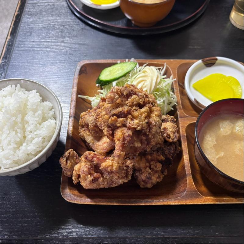 唐揚げ定食(小進庵)