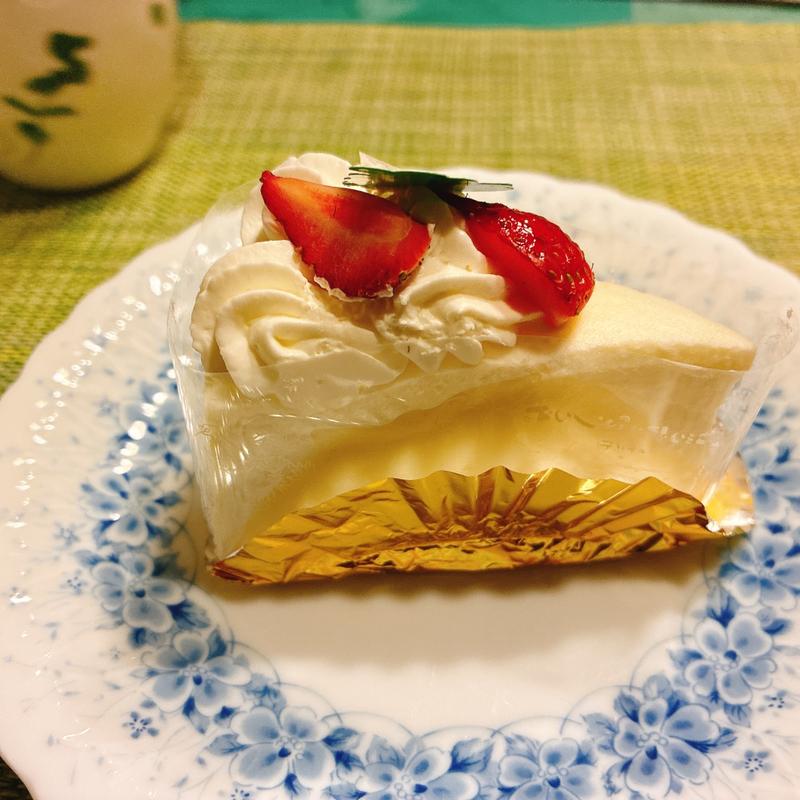 レアチーズケーキ(デリチュース 箕面本店)