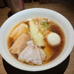 特製醤油(楢製麺)