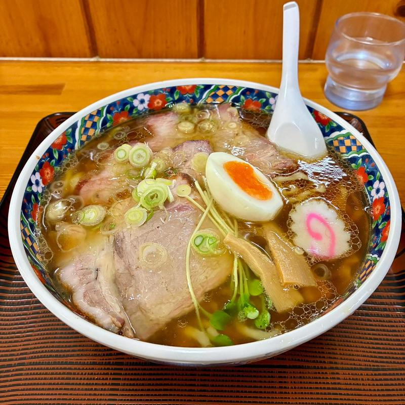 特製中華(白河手打ちらーめん うさぎ)