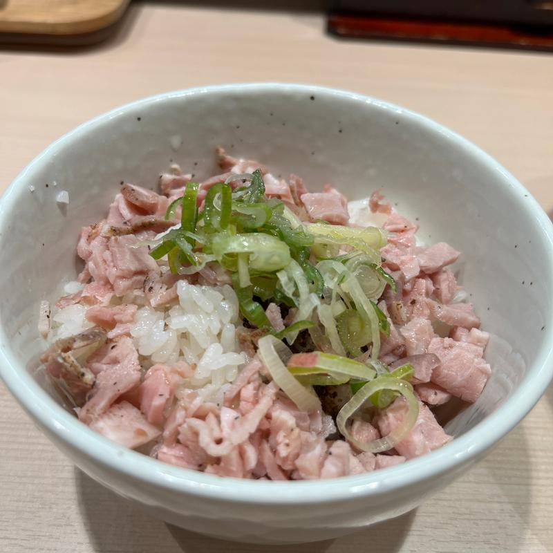 半玉ラーメン＆丼セット(麺処 彩和)
