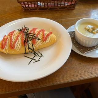 明太子マヨオムライス S (サラダorコーンスープ、ドリンクセット)