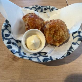 唐揚げ(2個)(金まる餃子)
