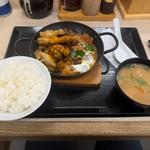 豚ロース天とチキンカツ定食(かつや 愛知津島店)