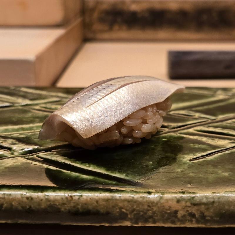 こはだ 握り(鮨 髙橋 謙太郎)