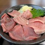 生マグロ丼(漁師飯 番屋)