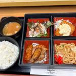 日替わりランチ(まんが喫茶　ログキャビン 岡崎若松店 )