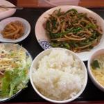 青椒肉絲定食