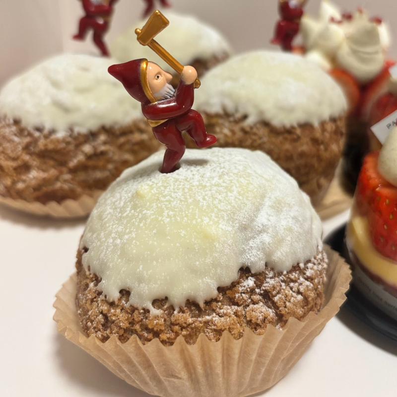 クッキーシュー(PATISSERIE SONA)