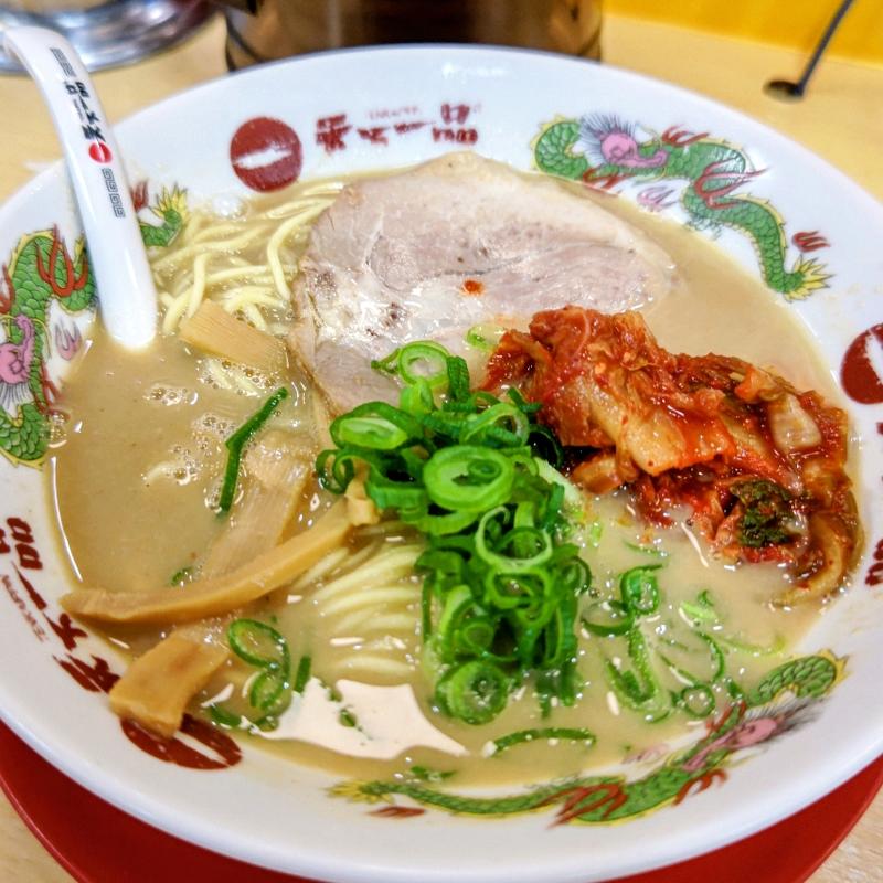 こってり＋キムチ(天下一品 関内店)