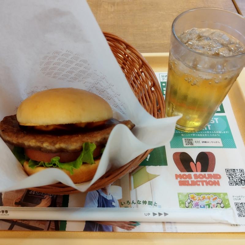 新とびきりチーズ〜北海道チーズ〜、ジンジャーエール(モスバーガー京成立石店)