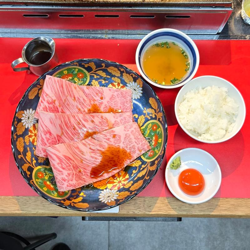 藤もとのロース丼(焼肉藤もと 梅田お初天神店)