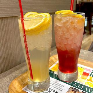 フレッシュネスレモンサワー、レモン＆クランベリーサワー