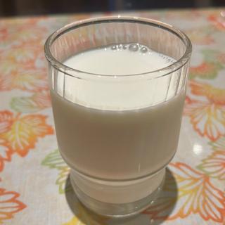 牛乳(琉旬彩食 土煌 赤嶺店 （ドコウ）)