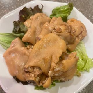 煮込みてびち(居酒屋なかーてぃー 那覇国際通り店)