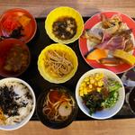 朝食ビュッフェ