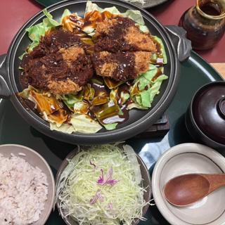 鉄板味噌ヒレカツ定食