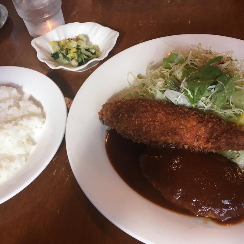 煮込みハンバーグとフライのセット(グリルじゅんさい )