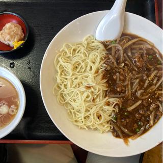 汁なし麻婆もやし麺