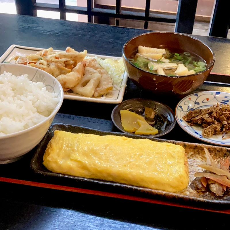 みそ汁定食(たべ処・にしや)