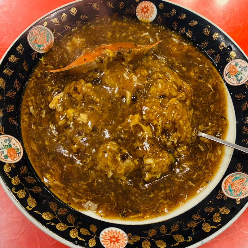 渡り蟹の餡かけ炒飯(龍鳳酒家)