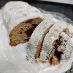 いちじくとピスタチオのシュトーレン