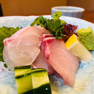 真鯛と寒鰤のお造り_刺身付き天ぷら定食(和食 みち潮)