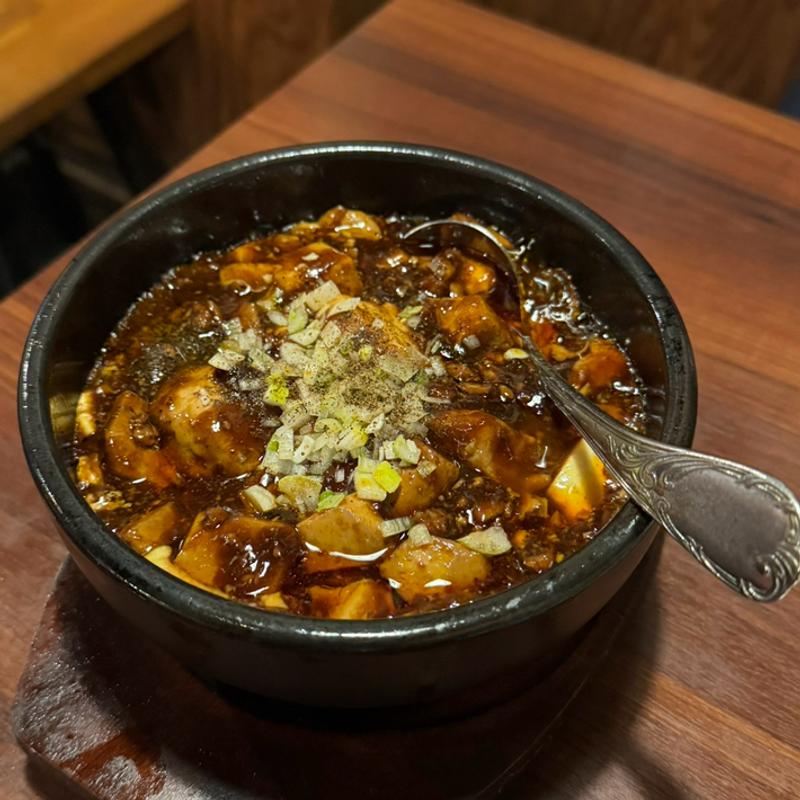 麻婆豆腐(絶品小籠包 満月廬 本店)