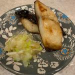 サバのネギ塩レモン添え