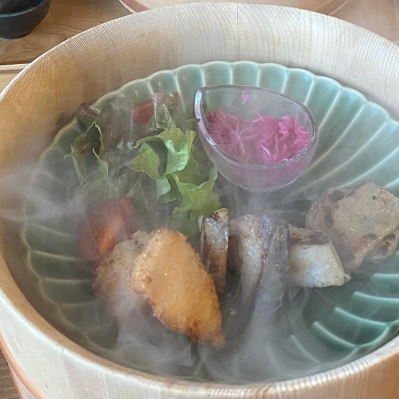 (Hacco restaurant enn by Wellbe)