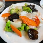 エビ、イカ、ブロッコリー炒め定食