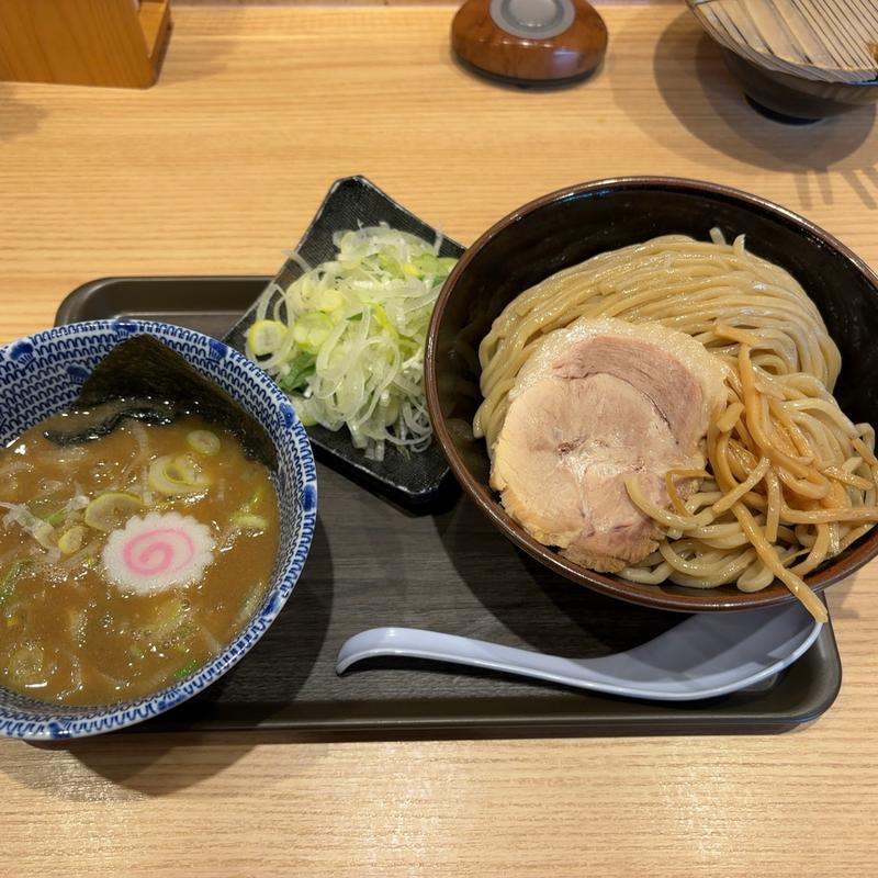 つけ麺（並盛り）(舎鈴 熊谷)