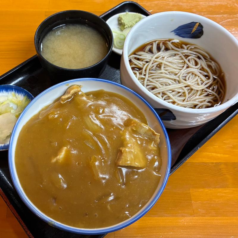 カレー丼+ミニ冷しそば(きそば 柏屋 （かしわや）)