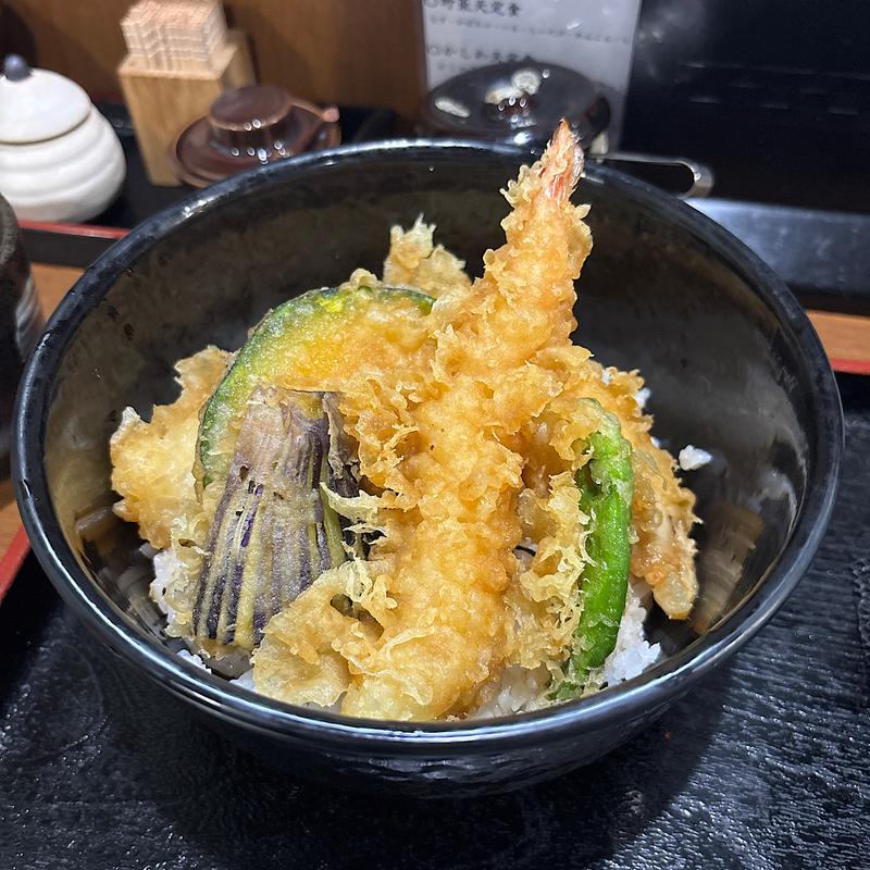 天丼(天ぷら食堂 満天)