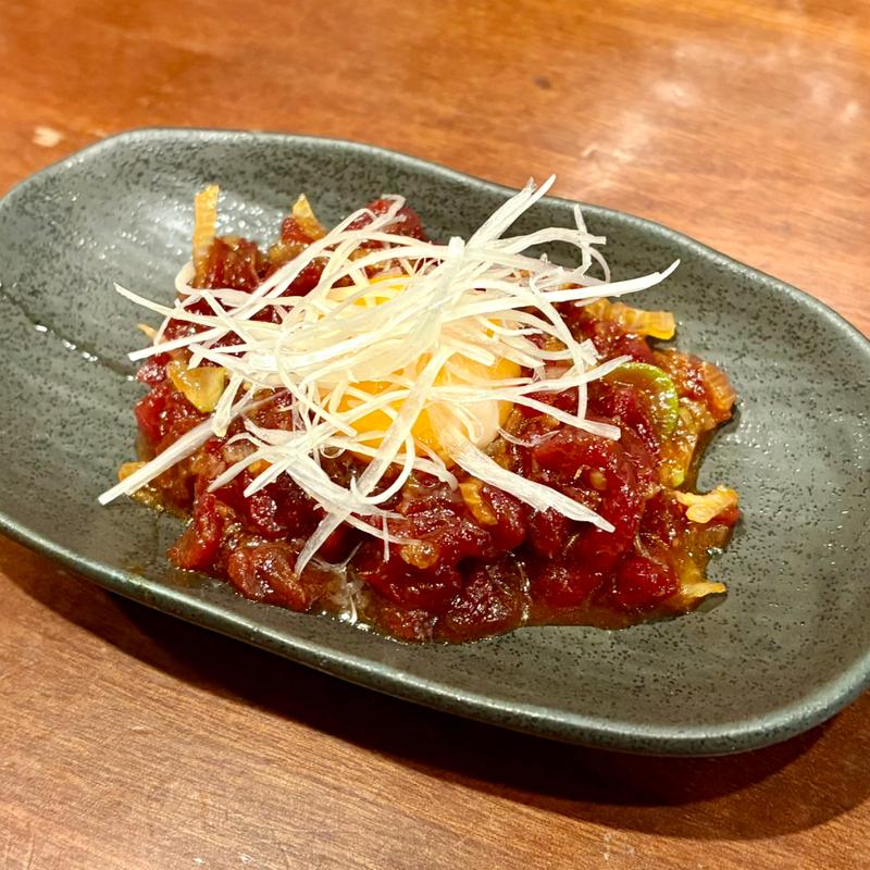 桜ユッケ(四文屋 中央南3条店)