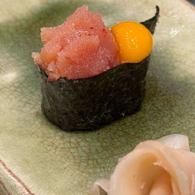 明太うずら軍艦(千成寿司本店)