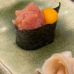 明太うずら軍艦(千成寿司本店)